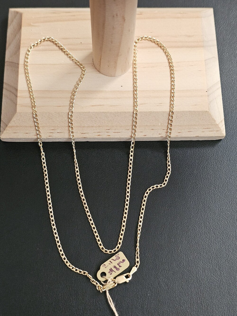 10k Gold Necklace 22 Inch